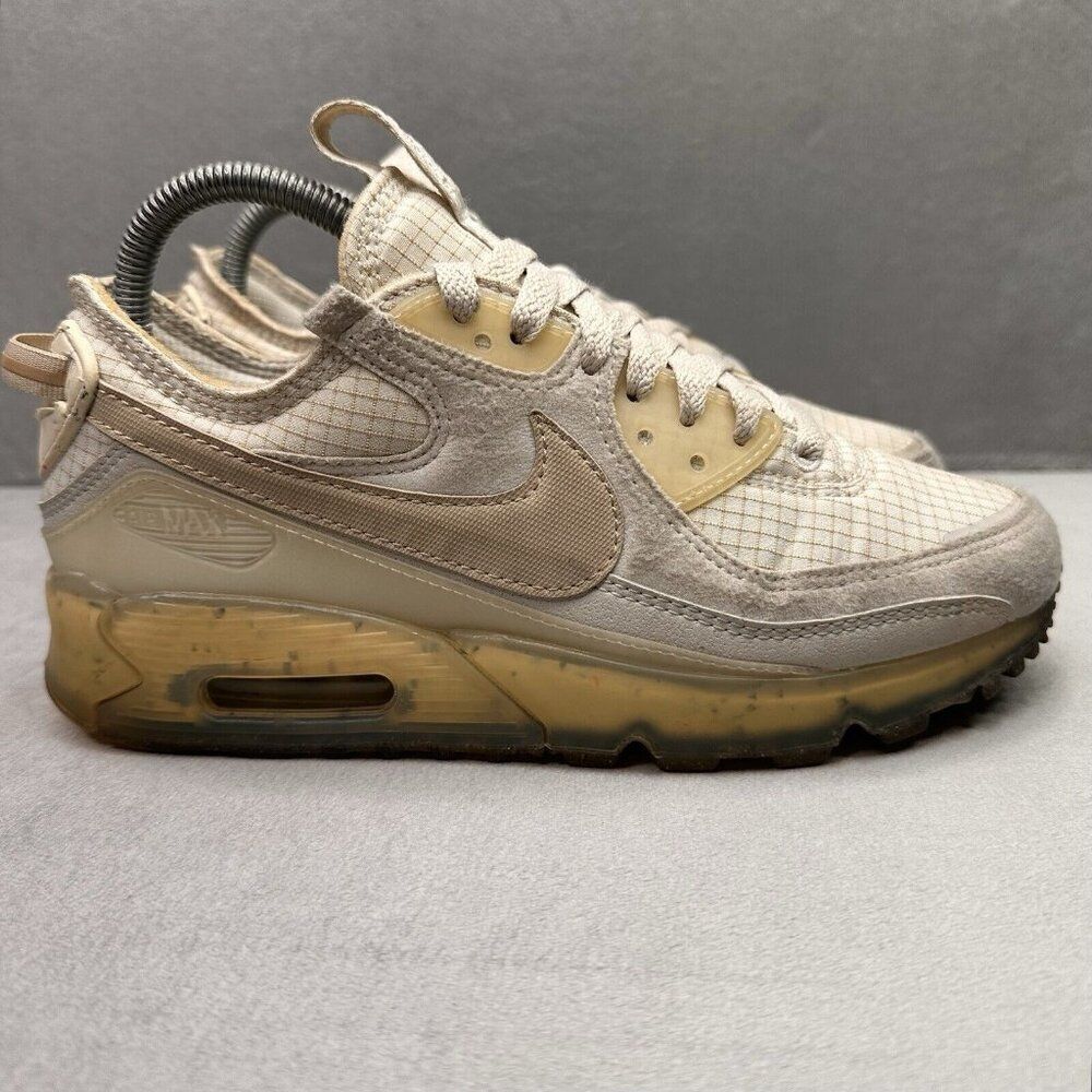 Nike Air Max 90 Terrascape Womens Size 7.5 Shoes Light Bone Athletic Trainers‎